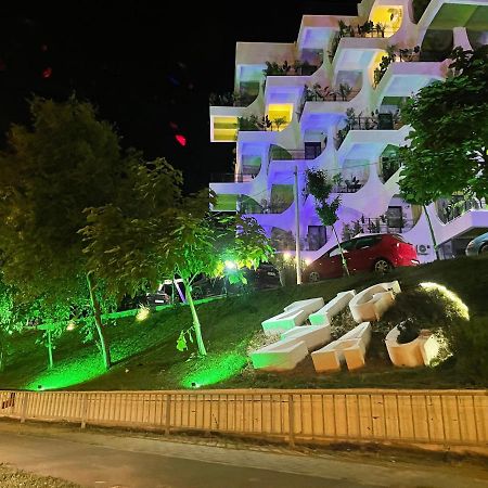 شقة Ayan-Ayaz Luxury Năvodari المظهر الخارجي الصورة